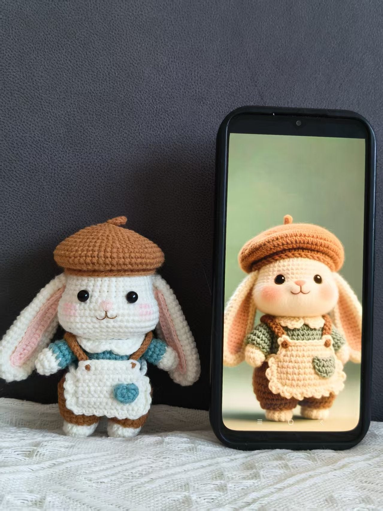 Art to Yarn - Painter Bunny 🎨🐰