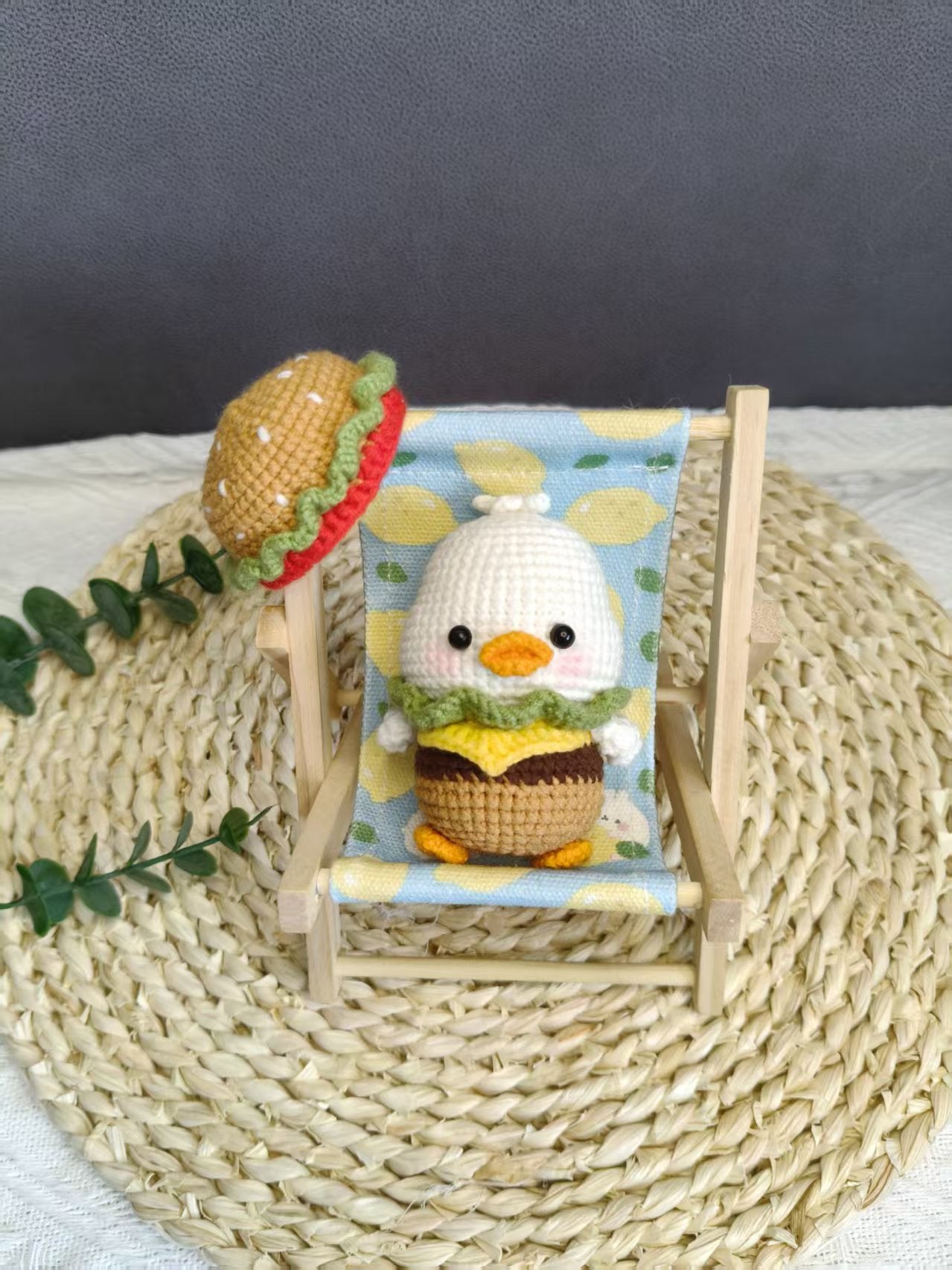 Baby Burger Duck π