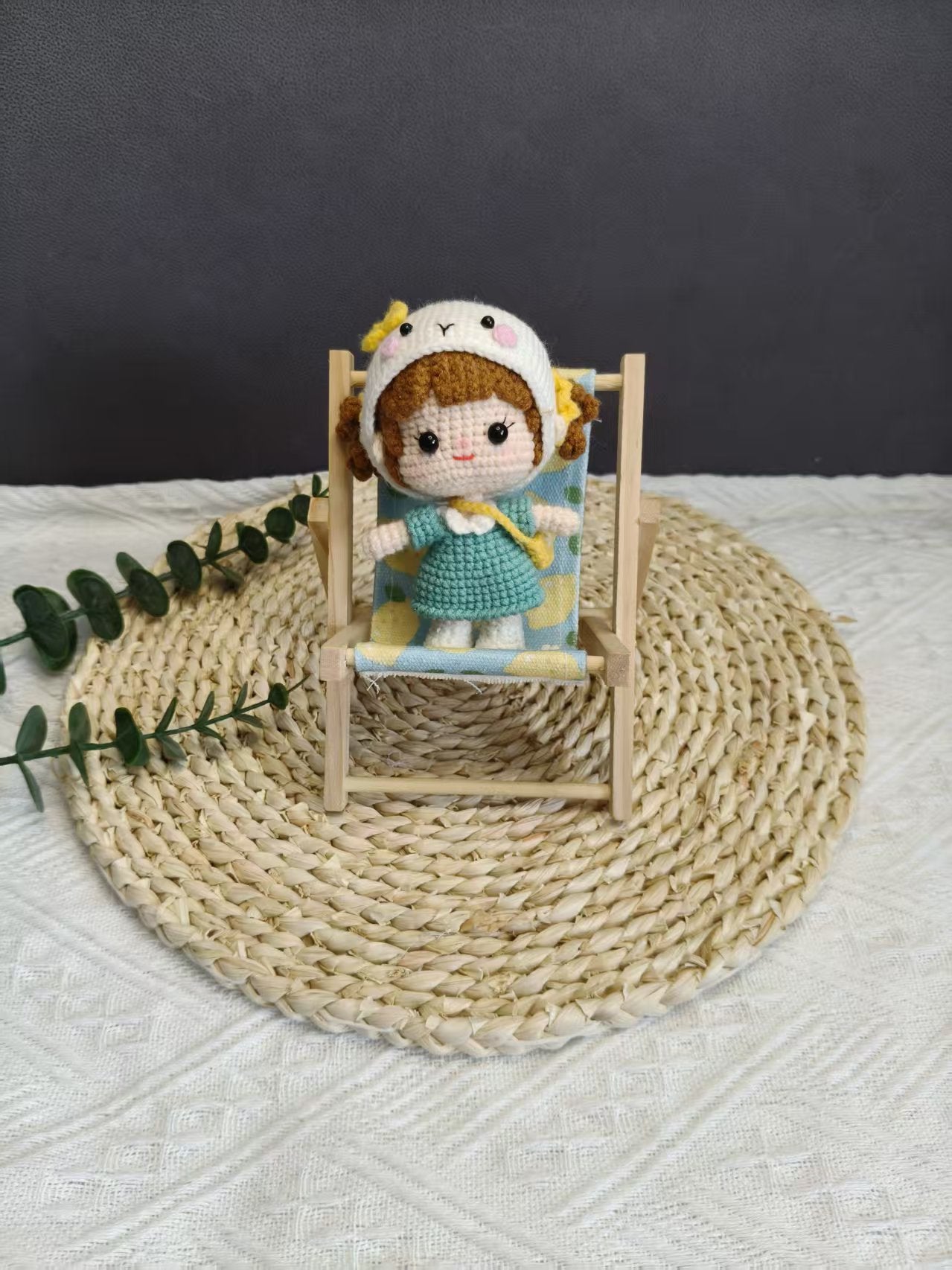 Art to Yarn - Little Girl Doll π§